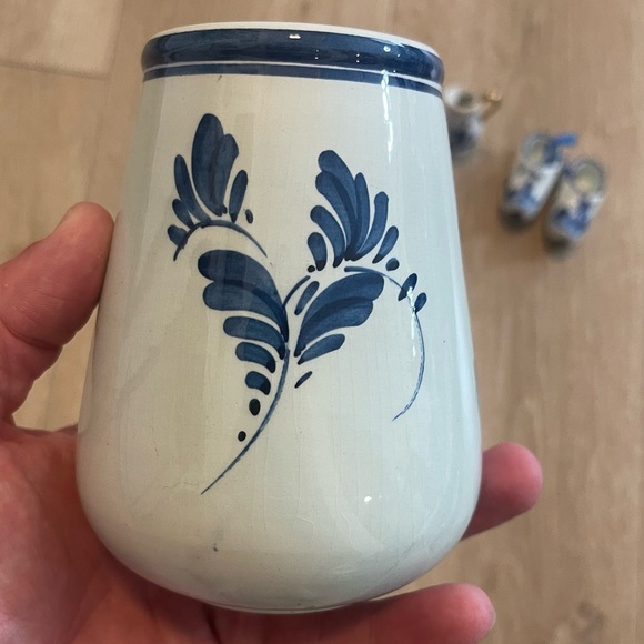 Delfts Blauw Handpainted Holland Porcelain Set - Picture 6 of 12